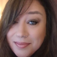 Headshot of Cindy Mills (2022) 