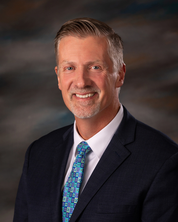 Headshot of Dr. Walter Kirschl (2024) 